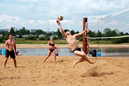 В Ярославле пройдет турнир по пляжному волейболу среди смешанных команд 