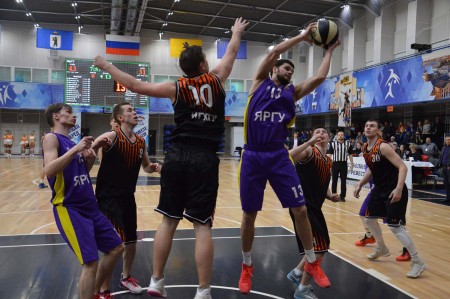 Всероссийский плей-офф 64 Ассоциации студенческого баскетбола (АСБ) в фото