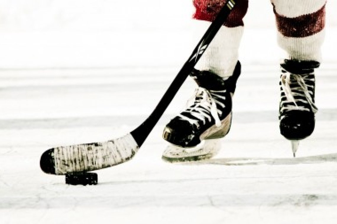 Команда ярославского хоккеиста сыграет за «бронзу» юношеской Олимпиады