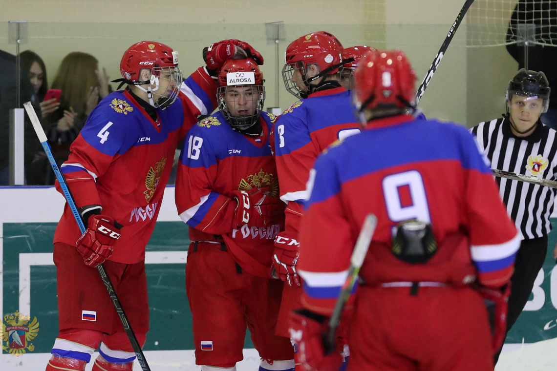 Пять ярославских хоккеистов в юниорской сборной
