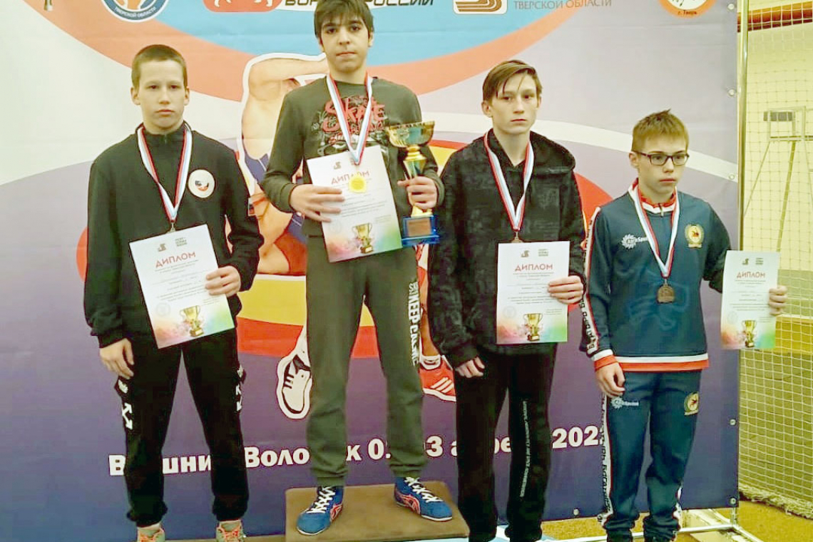 Четыре медали ярославских борцов