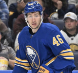 Илья Любушкин: три недели в сезоне НХЛ играл со сломанной ногой