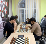 Студенты определили умнейших