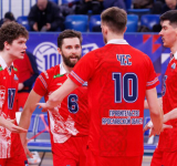 Дома уступили на тай-брейке