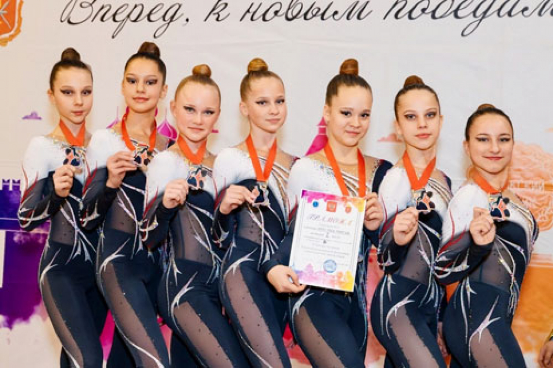Командный успех гимнасток