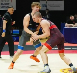 Выиграл путевку в сборную