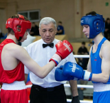 Россыпь медалей боксеров