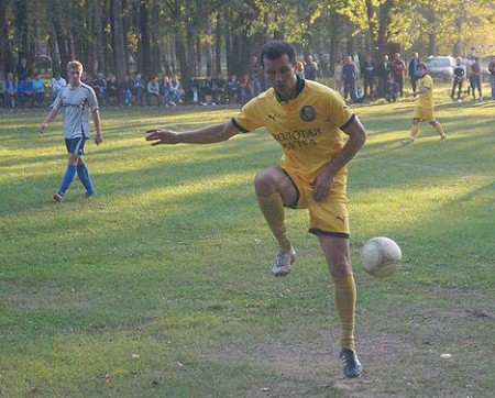 Чемпионат Ярославля стартует матчем «Золотая Бутса» – «Бульвар»