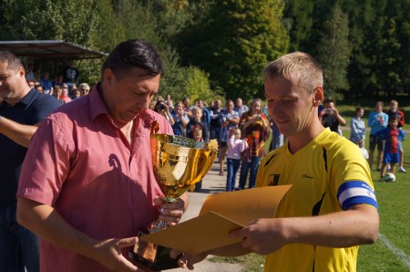Девятикратные...