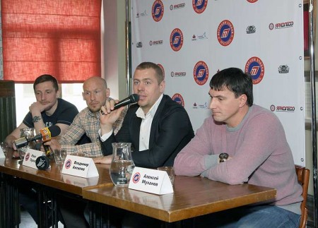 Экс-игроки ХК «Локомотив» Ярославль Антипов и Малков о победе на Чемпионате мира