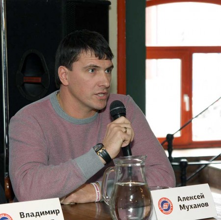 Экс-игроки ХК «Локомотив» Ярославль Антипов и Малков о победе на Чемпионате мира