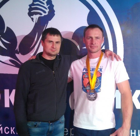 Рыбинский спортсмен одержал победу на Всероссийском турнире по армрестлингу